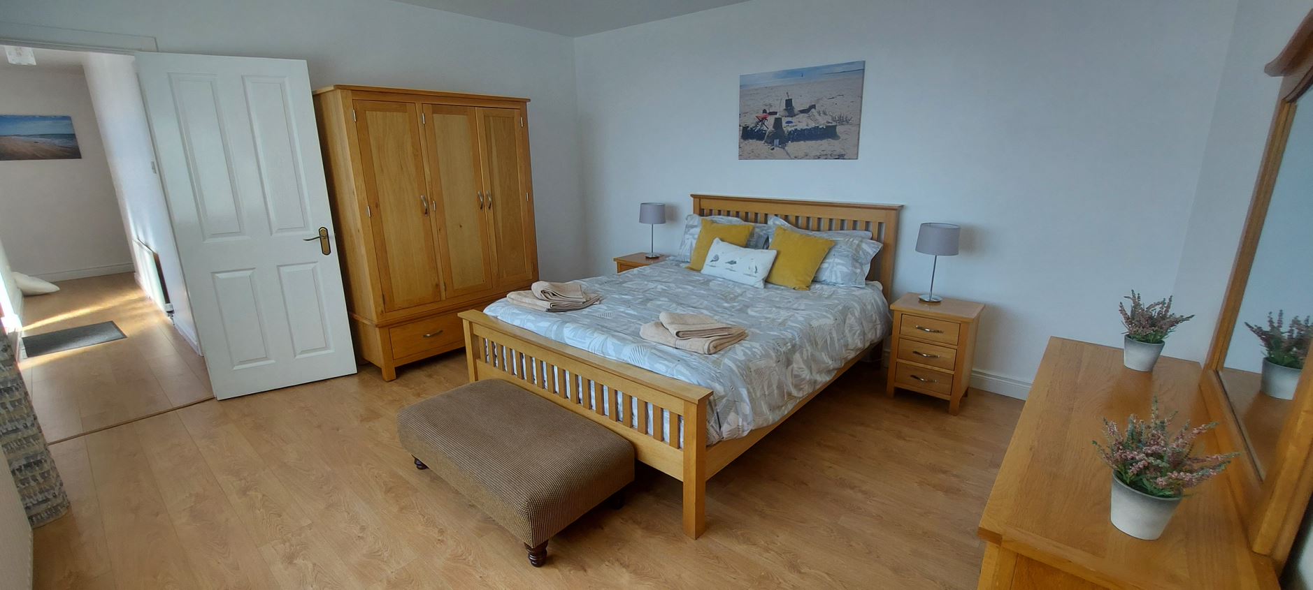 Chestnutt Holiday Parks; Cranfield Sands Cottage; Image