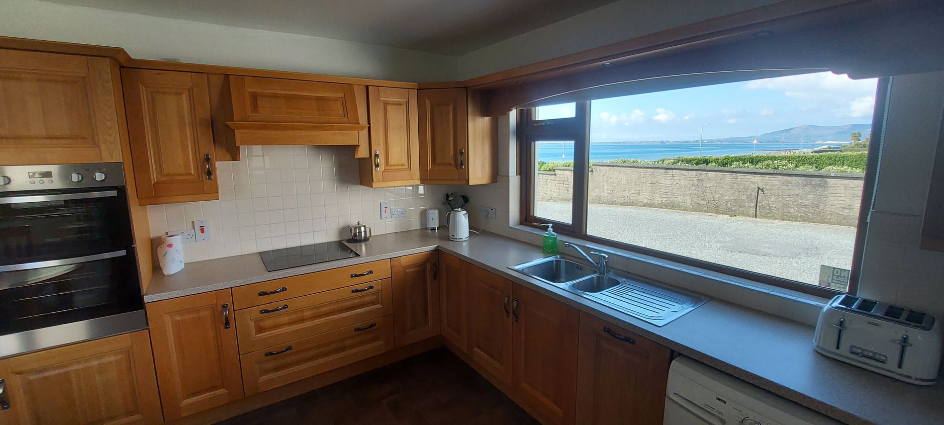 Chestnutt Holiday Parks; Cranfield Sands Cottage; Image