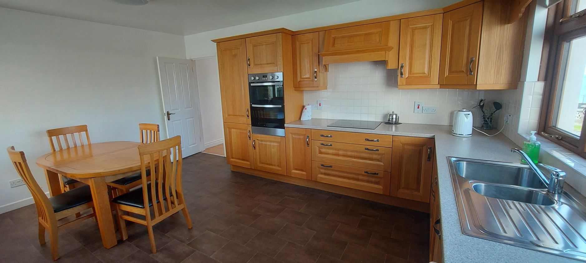 Chestnutt Holiday Parks; Cranfield Sands Cottage; Image