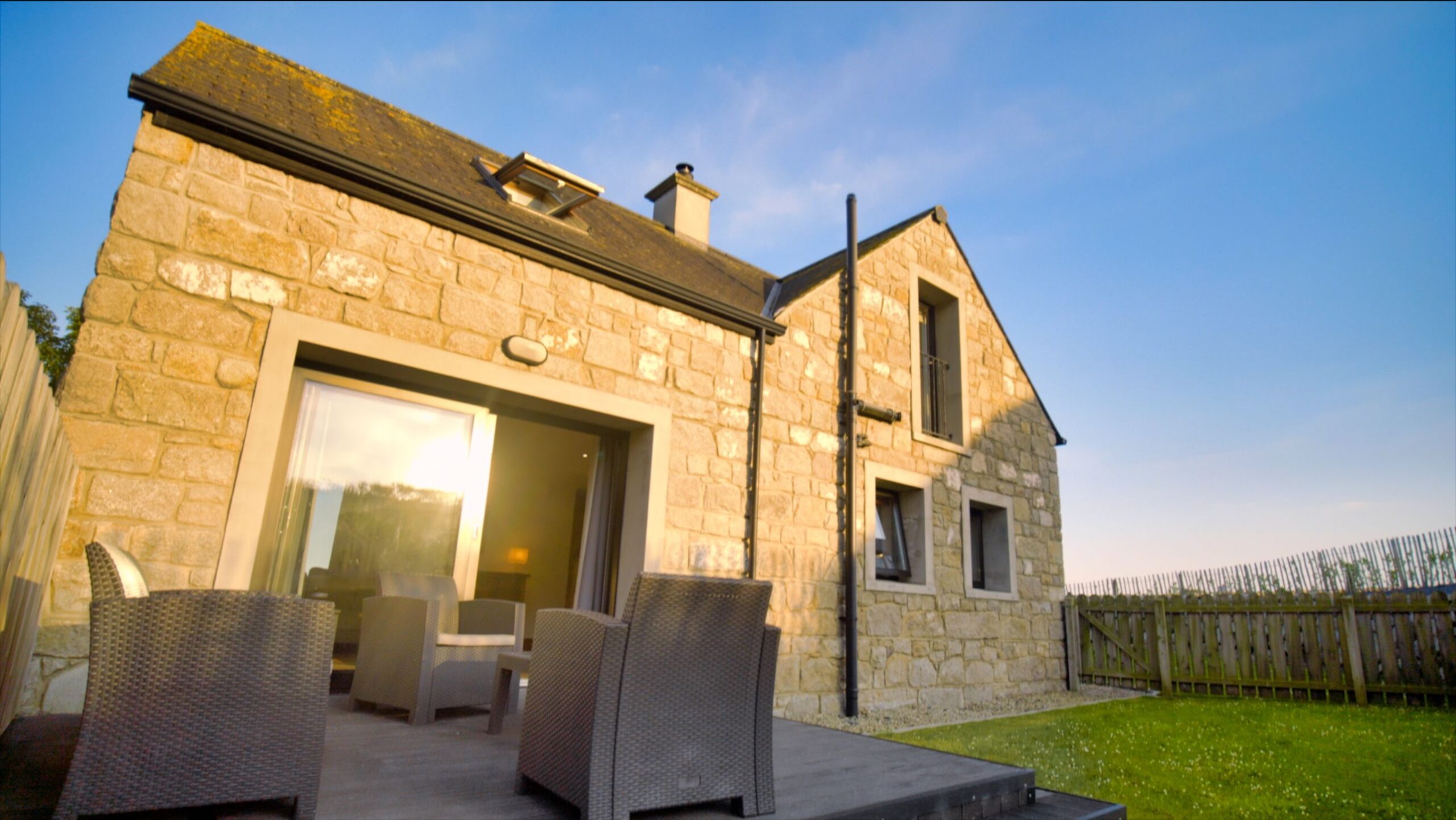 Chestnutt Holiday Parks; Annalong Stone Barn; Image