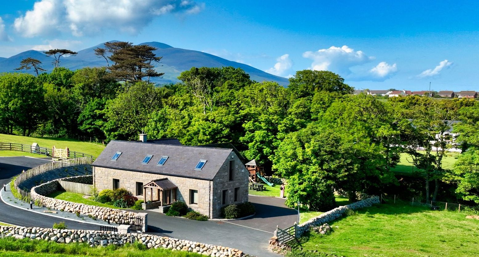 Chestnutt Holiday Parks; Annalong Stone Barn; Image