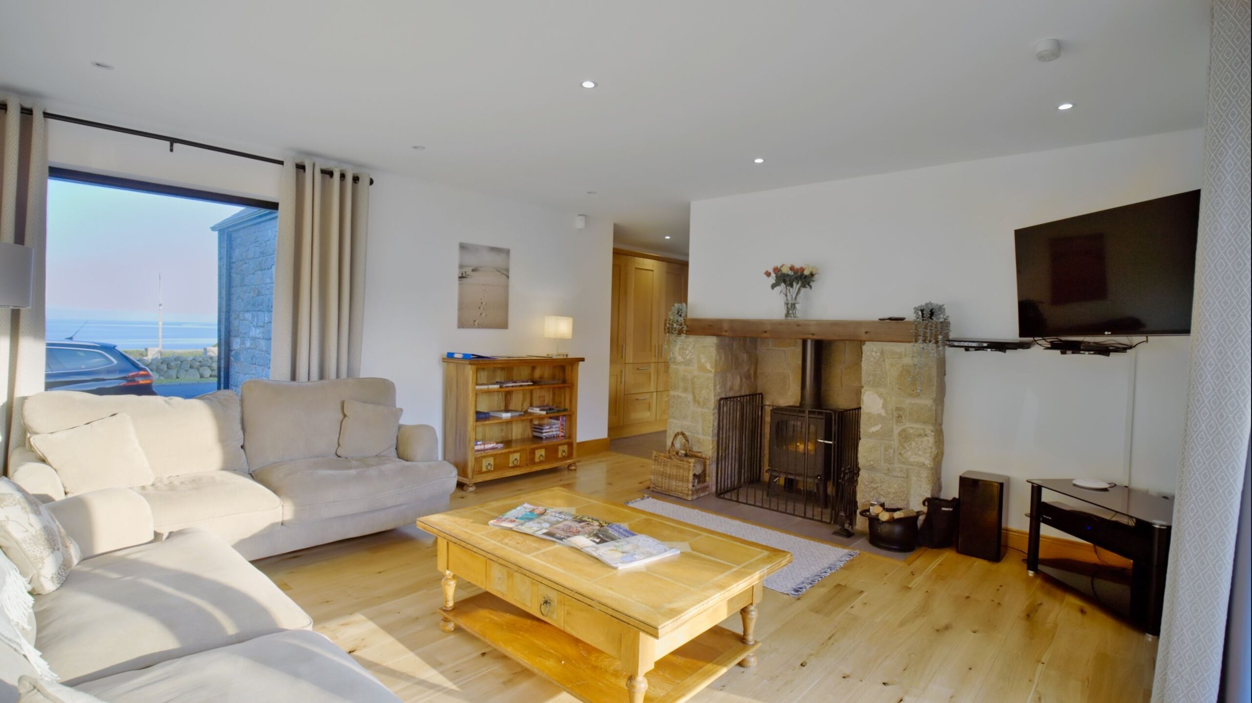 Chestnutt Holiday Parks; Annalong Stone Barn; Image