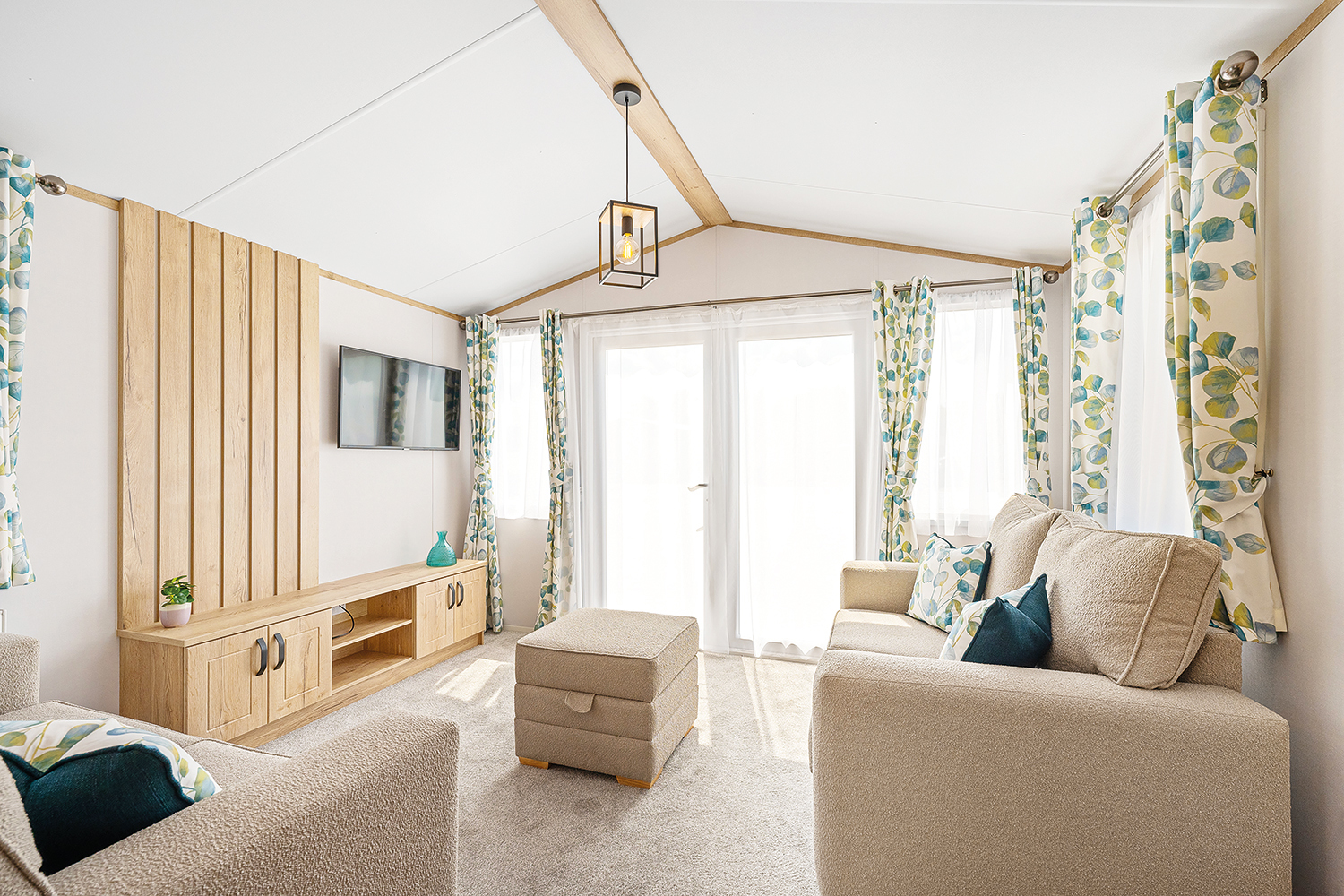 Atlas Avanti 2025; Image