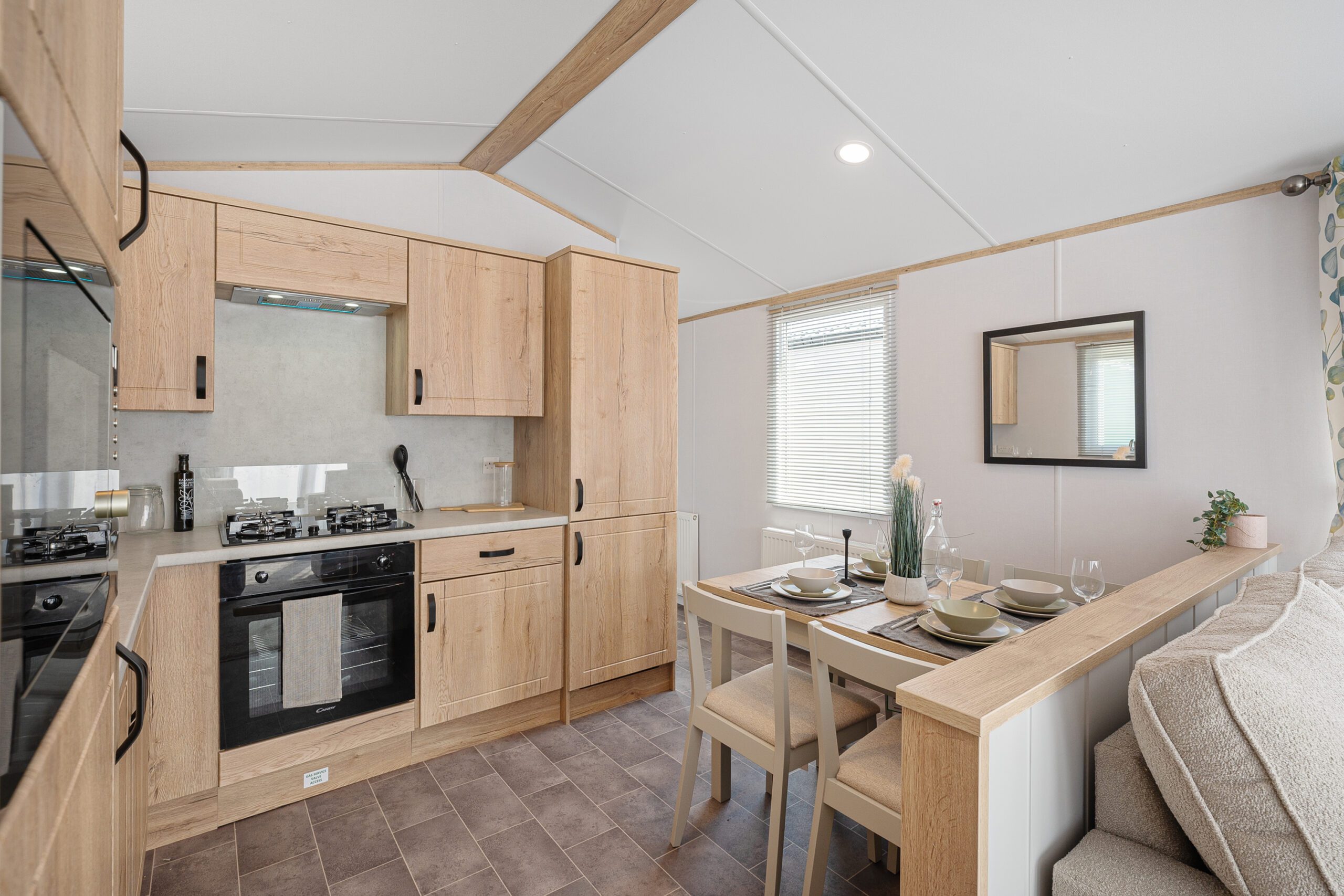 Chestnutt Holiday Parks; Atlas Avanti 2025; Image