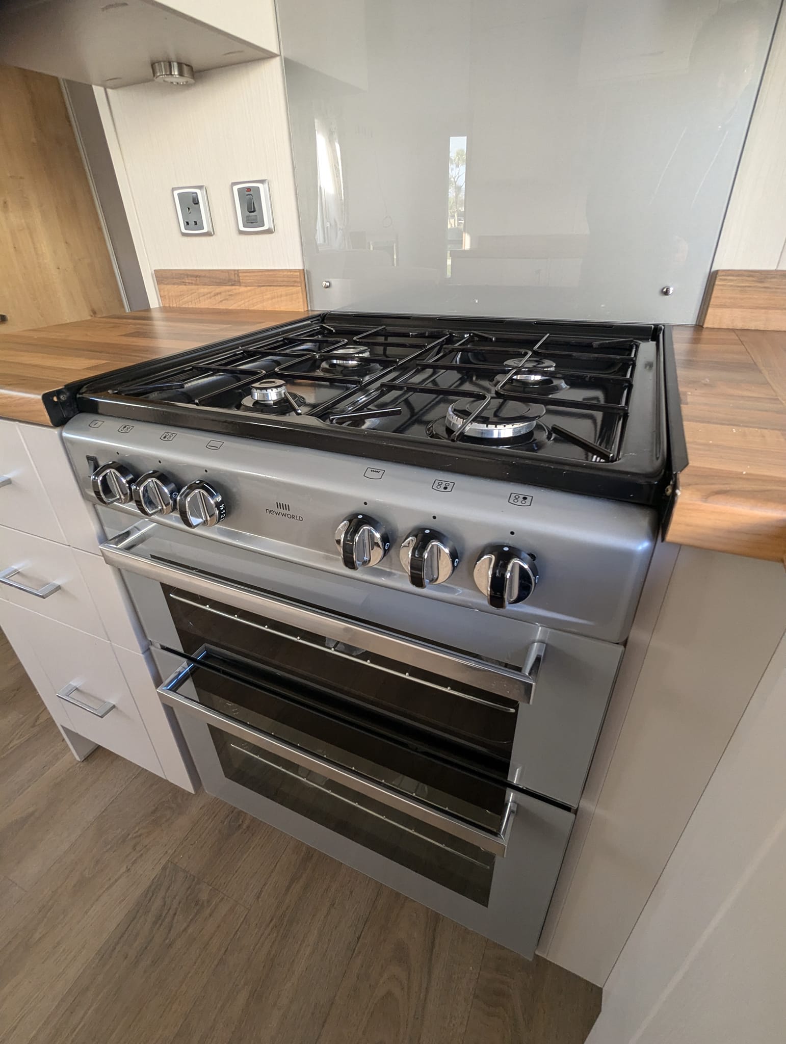 Chestnutt Holiday Parks; Willerby Winchester 2018; Image